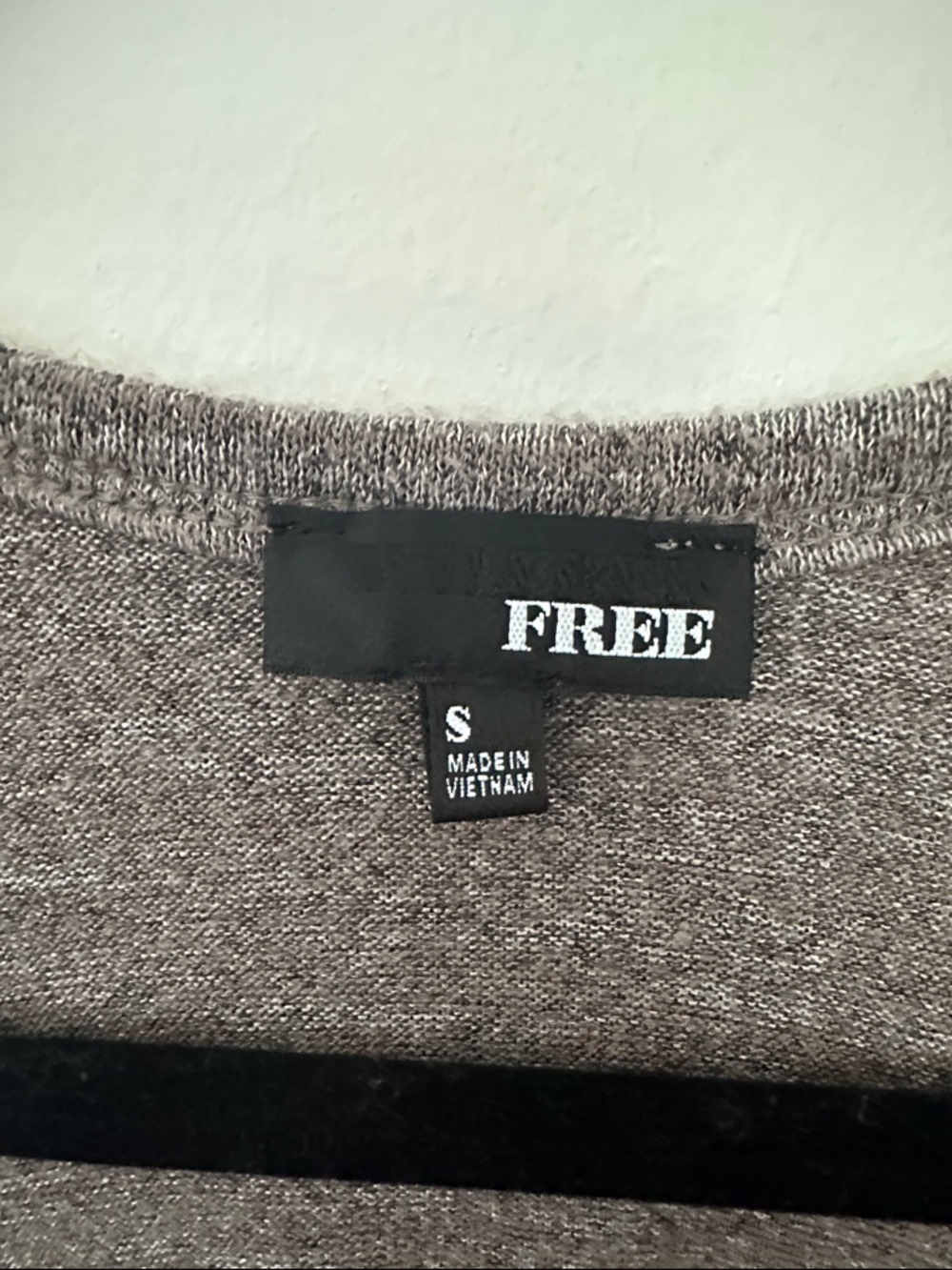 [Aritzia] Wilfred Free Open Back Midi Bodycon Dress - Picture 4 of 7